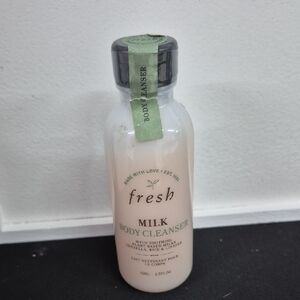 Fresh Milk Body Cleanser with Green Label